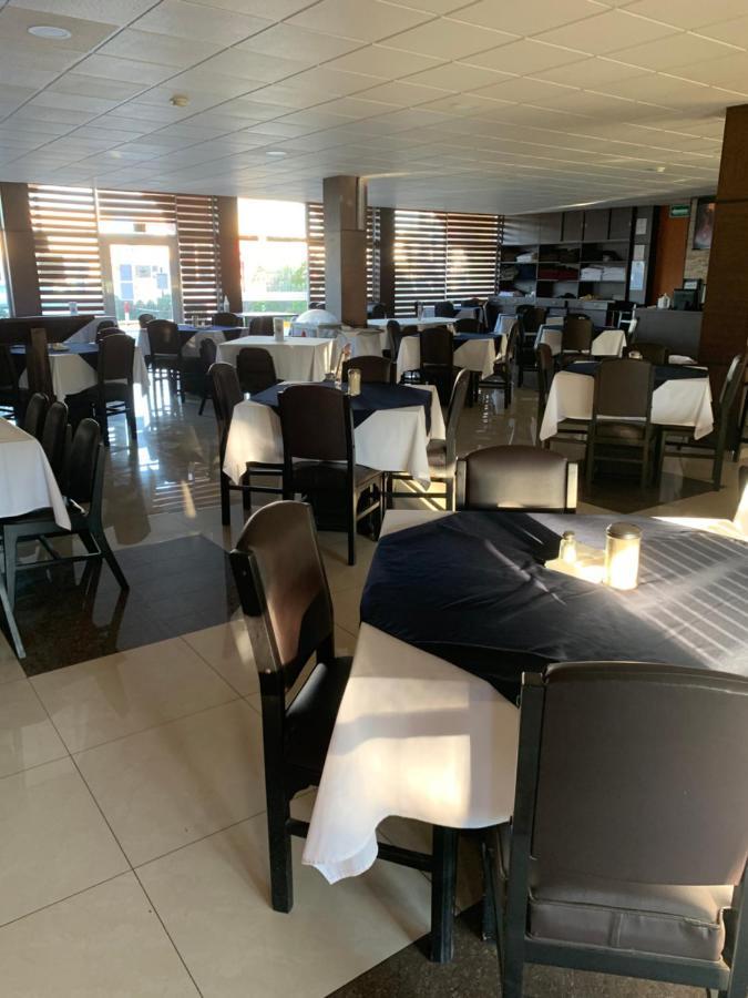 Hotel Emperador De Queretaro Casa Blanca La Corregidora Kültér fotó